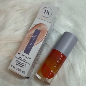 Fenty Treatz Lip Oil - Shade Kalahari Melon
